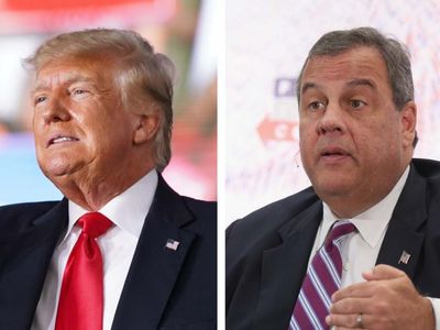 The bizarre question Trump asked Chris Christie when he was hospitalized for Covid