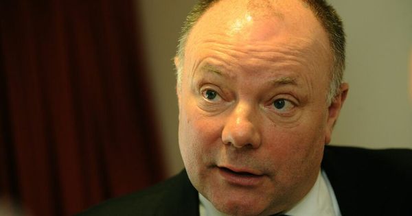 Newcastle evening headlines with chairman's takeover 'resignation' and squad's Howe warning