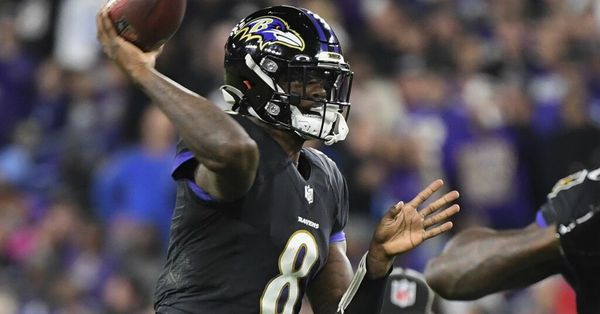 Ravens' Jackson inactive against Bears because of illness