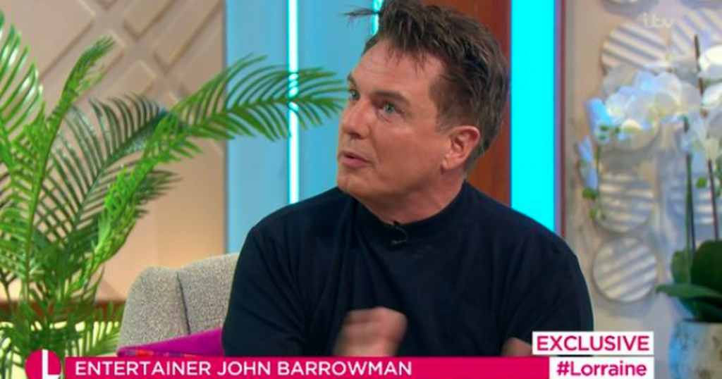 John Barrowman tells Lorraine that flashing was…