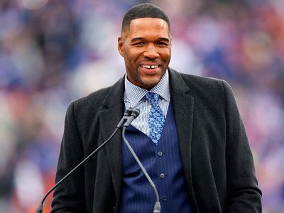 How much is Michael Strahan paying to go to space on Jeff Bezos’ Blue Origin rocket?