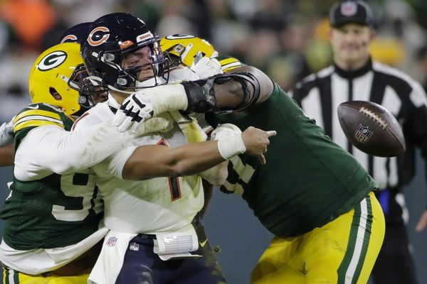 Packers win wild game over Bears, 45-30