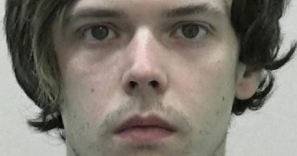 Self-confessed Gateshead paedophile tried to groom 13-year-old for sex and had indecent images