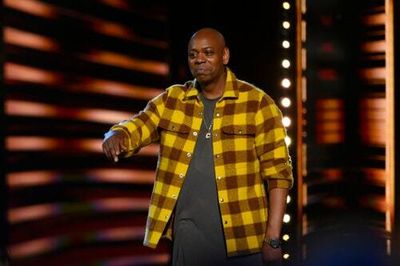 Leaked Netflix memo urges recruiters not to mention that Dave Chappelle guy