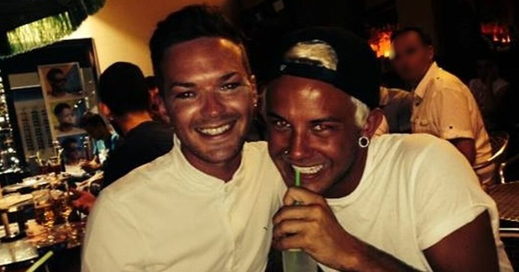 Man In Tanning Injection Warning After Being Left 