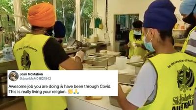 Aussie Sikh Volunteers Have Been Delivering Food To People With COVID