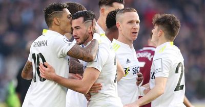 Leeds United see solution to Raphinha burden as Marcelo Bielsa softens harsh dressing room lesson
