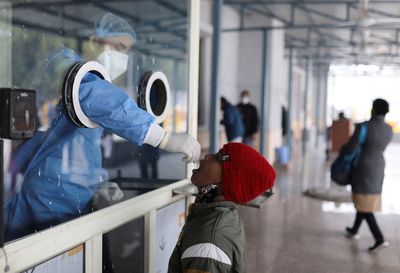 India's main cities record sharp fall in COVID-19 infections
