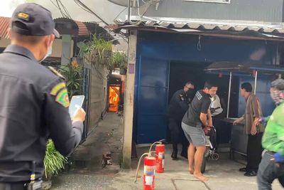 Historical wooden homes burn down in Hat Yai