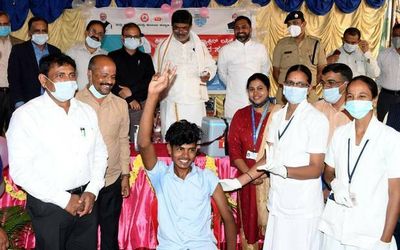 ‘COVID-19 vaccination drive in Hassan successful, despite negative campaign by opposition parties’