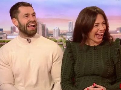 Kelvin and Liz Fletcher announce they’re expecting twins