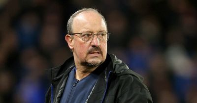 Peter Crouch sees how Everton stars "could turn" on Rafa Benitez in Liverpool admission