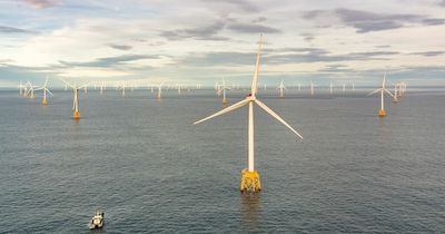 Nicola Sturgeon welcomes 'historic' offshore wind contracts in drive to net zero