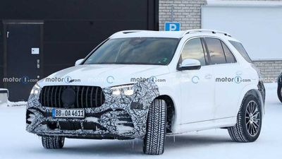 Mercedes-AMG GLE 53 Spied With Camouflaged Face, Snow-Covered Rear
