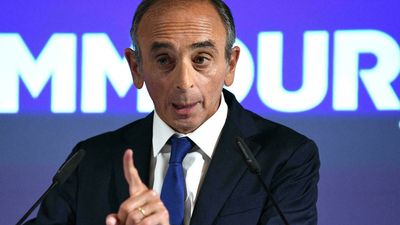 Far-right French presidential candidate Zemmour fined for racist comments