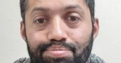 Hostage taker shot dead in Texas siege was banned from a court over 9/11 threat