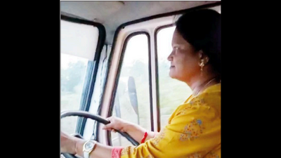 Pune: After driver suffers seizure, woman steers bus to safety