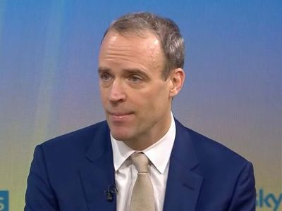 Dominic Raab twice unable to answer whether a prime minister should resign for lying