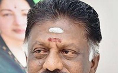 OPS calls for Chennai airport’s re-inclusion for Haj pilgrimage