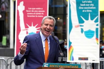 Ex-NYC Mayor Bill de Blasio won't run for governor