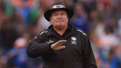 Marais Erasmus to become third South African umpire to officiate in 100 ODIs
