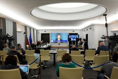 Polish chief auditor seeks to question leader over spying