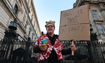 ‘From prosecco Tuesdays to thank-you tipples, No 10 has a serious drink problem’