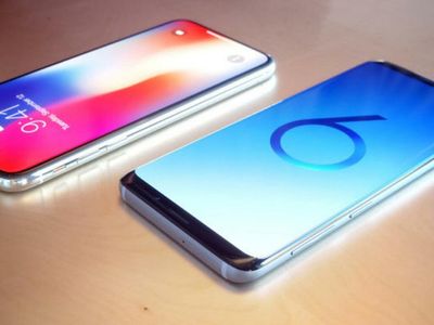 Apple Unseats Samsung As World's Top Smartphone Vendor In Q4; Is Cupertino Priming For A Bumper Quarter?