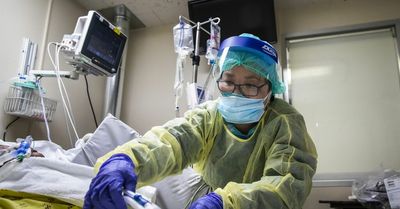 Drop in COVID-19 deaths, hospitalizations leaves some experts ‘cautiously optimistic’