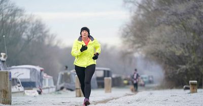 UK snow forecast: Exact date of 2 inches of snowfall as 'Arctic plunge' hits