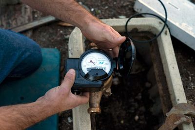 In wealthy LA enclave, harsher penalties for wasting water