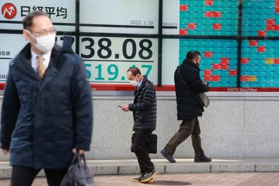 Asian shares fall after retreat on Wall Street