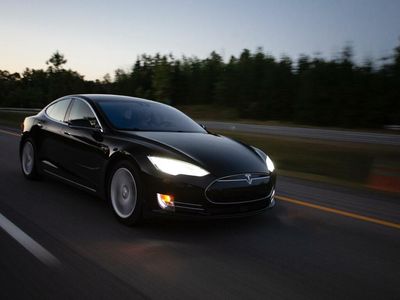 In A First, Tesla Model S Driver Charged With Vehicular Manslaughter Over Fatal 2019 Crash Involving Autopilot