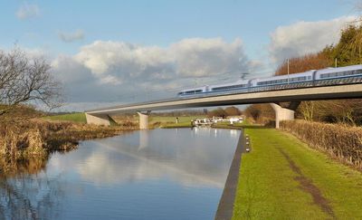 High-speed rail must go to Scotland to help reach net zero, report finds