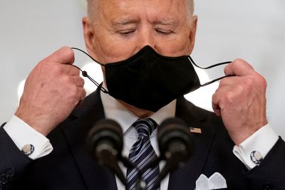 Joe Biden to give out 400 million free N95 masks