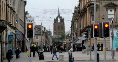 Woman reported missing by her mum was on a New Year's Day pub crawl in Paisley