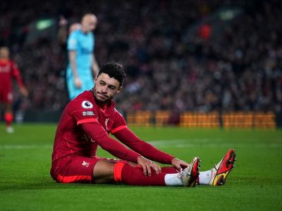 Liverpool optimistic Alex Oxlade-Chamberlain ankle injury not serious