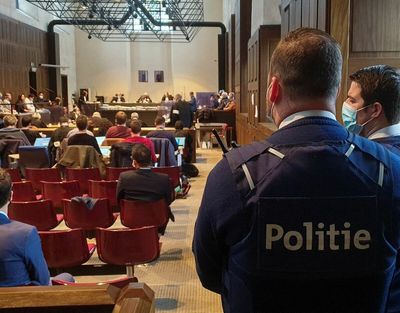 Belgian court jails trafficking gang leader for 39 truck deaths in England