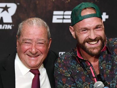Bob Arum still pushing for Tyson Fury vs Dillian Whyte fight in the UK in March