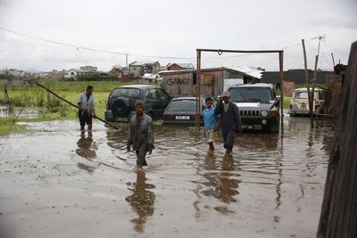 Heavy rains in Madagascar cause flooding in capital, 10 dead