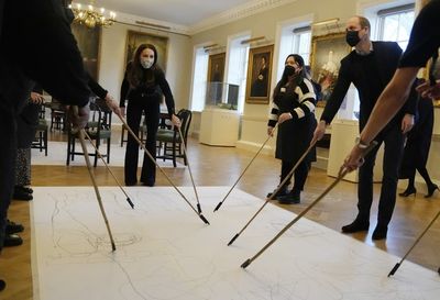 Doodling duke and duchess join art session at Foundling Museum