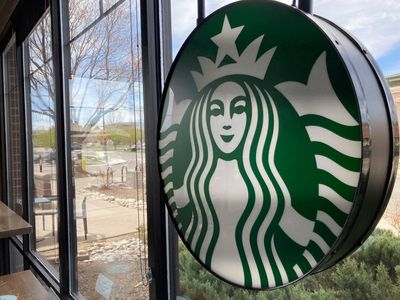 Starbucks nixes vaccine mandate after Supreme Court ruling