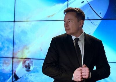 Mars city: Elon Musk warns a major Earth problem could stop it happening