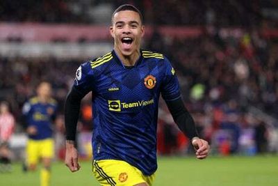 Brentford 1-3 Man United LIVE! Toney goal - Premier League result, match stream and latest updates today