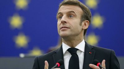 Macron waxes lyrical on Europe but French MEPs pull him down to earth