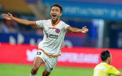 ISL | Mahesh’s brace gives East Bengal first win