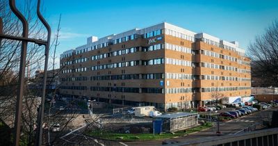 Nottingham hospital trust 'using clause to stop staff talking about bullying', union claims
