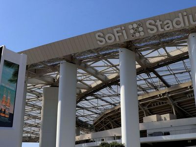 This Investor Remains Bullish And Has No Plans To Sell SoFi Technologies After Bank Approval