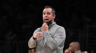 Report: Lakers don’t have current plan to replace Frank Vogel