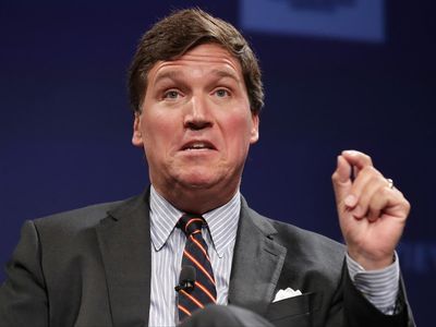 Tucker Carlson compares Russian threat to Ukraine to Mexico falling under control of China